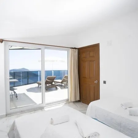 Stunning 4-bedroom In Ka With Private Pool And Breathtaking Ocean Views * Kalkan